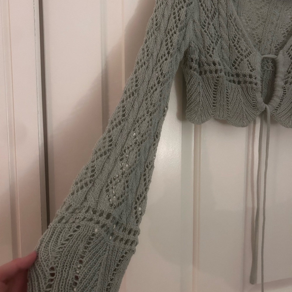 Cropped Lace Knit Sweater - Green - Picture 2 of 3